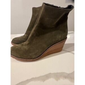 Cole‎ Haan Waterproof Suede Wedge Ankle Boots Olive Green Womens 9B
